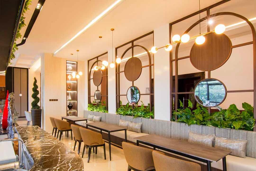 Grand Rocky Hotel Bukittinggi Extérieur photo