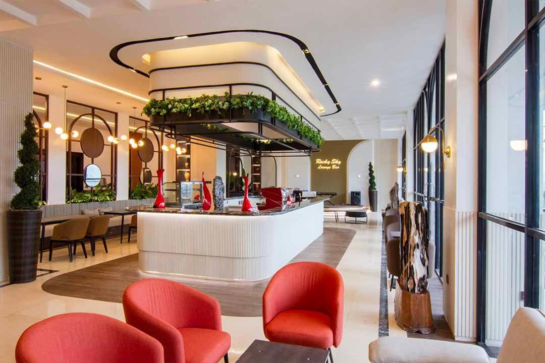 Grand Rocky Hotel Bukittinggi Extérieur photo