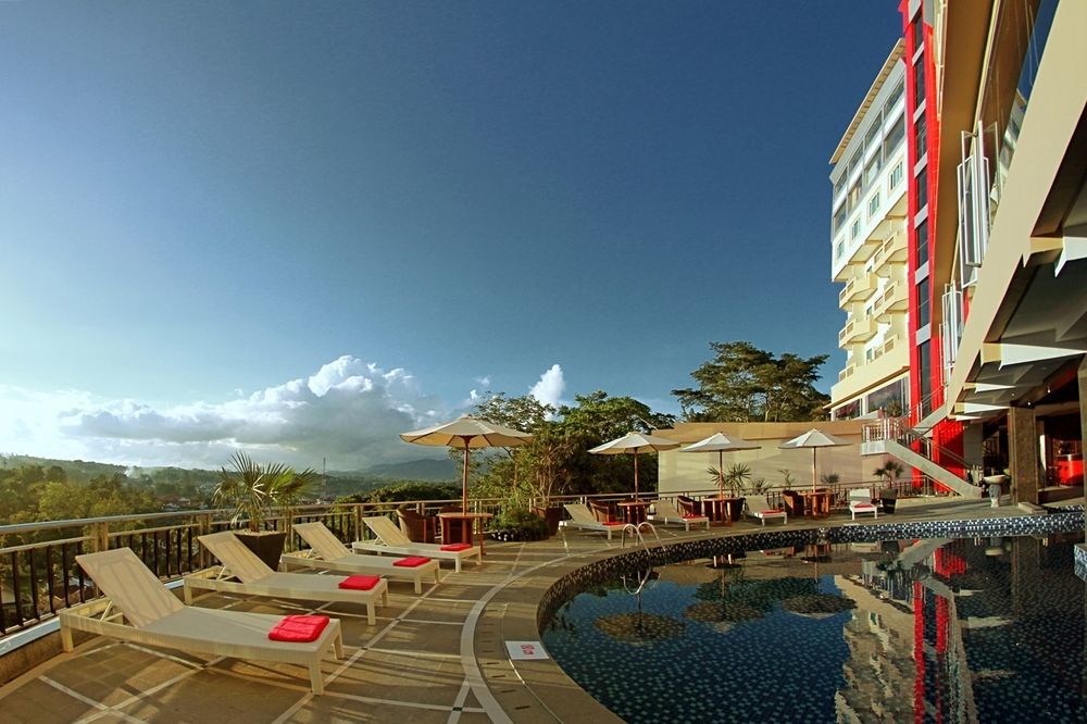 Grand Rocky Hotel Bukittinggi Extérieur photo